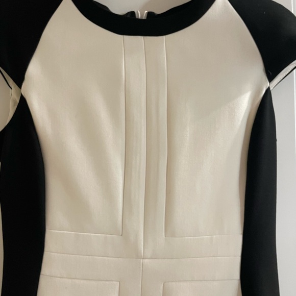 Zara.This dress! Timeless & sexy. Literally the perfect dress, perfect condition - Picture 2 of 5